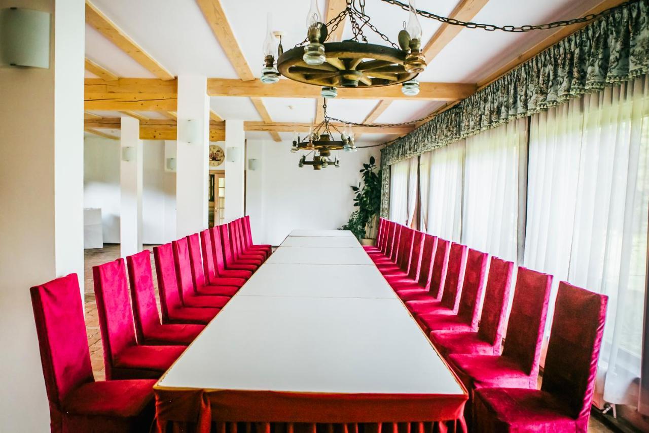 Pirciupio Karcema Hotel Pirciupiai Екстериор снимка